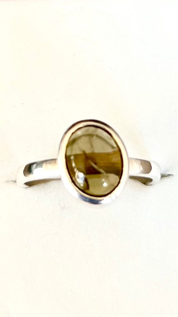 Anillo de plata piedra Ovalada